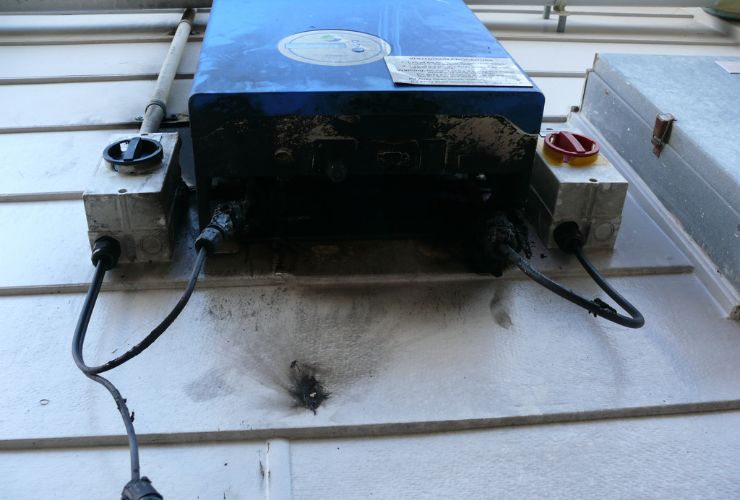 inverter which has burn marks