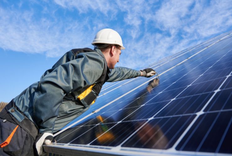 solar installer who is not just an electrician 