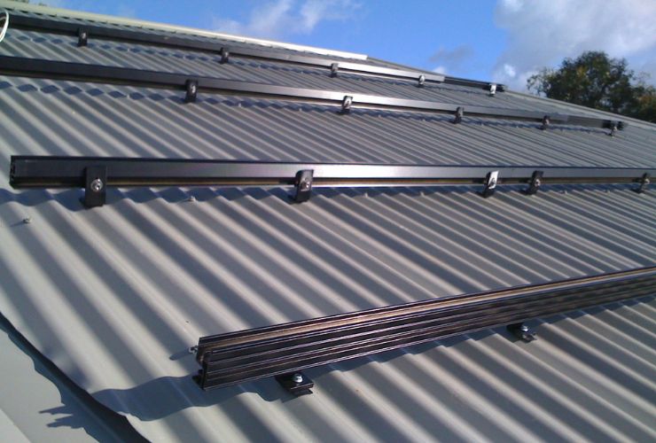 solar mounting system and brackets