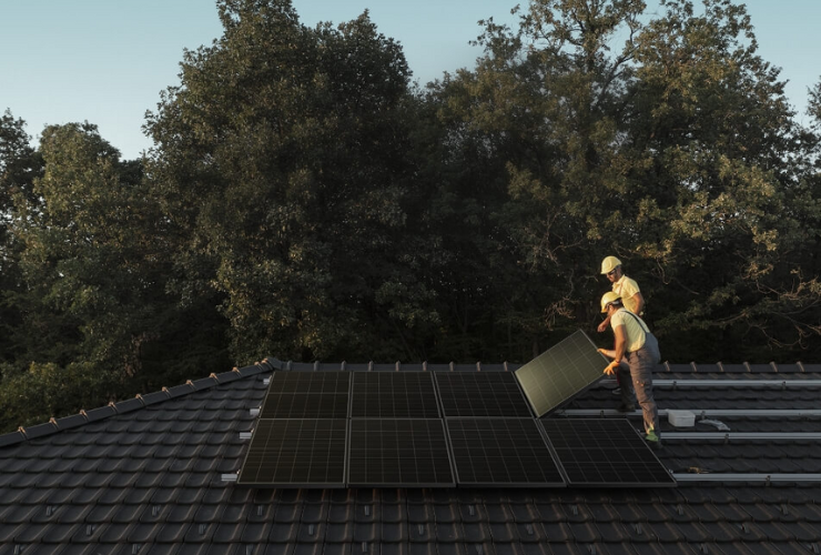 aiko solar panels
